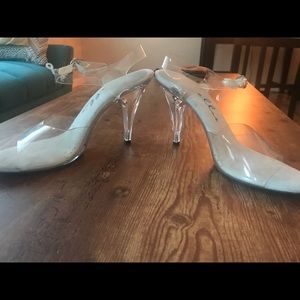 Ellie NPC Competition Clear Heels